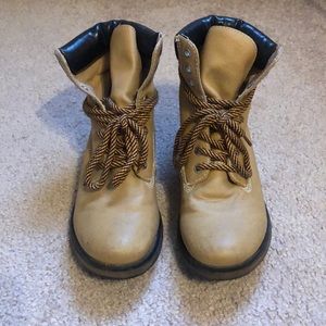 Steve Madden boots